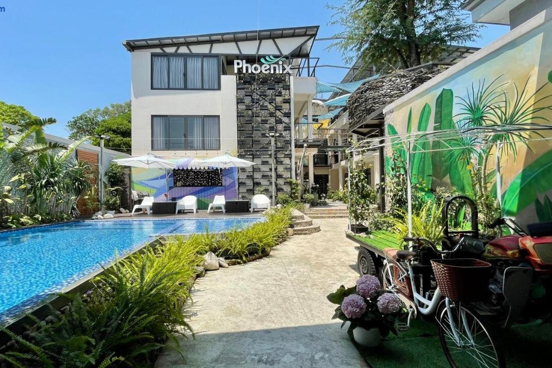 Phoenix Minh Chau Hotel