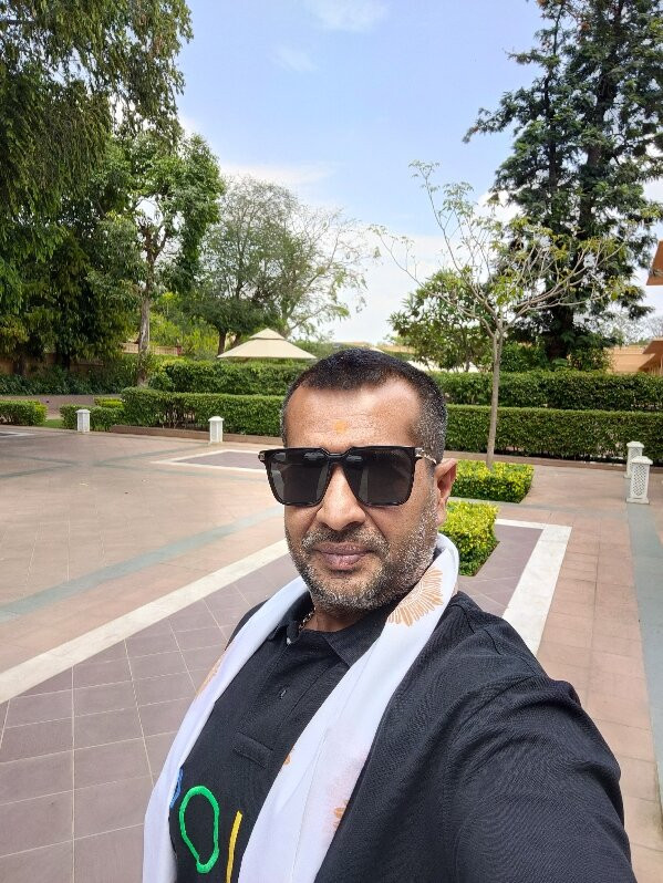 伦巴宫殿酒店主图