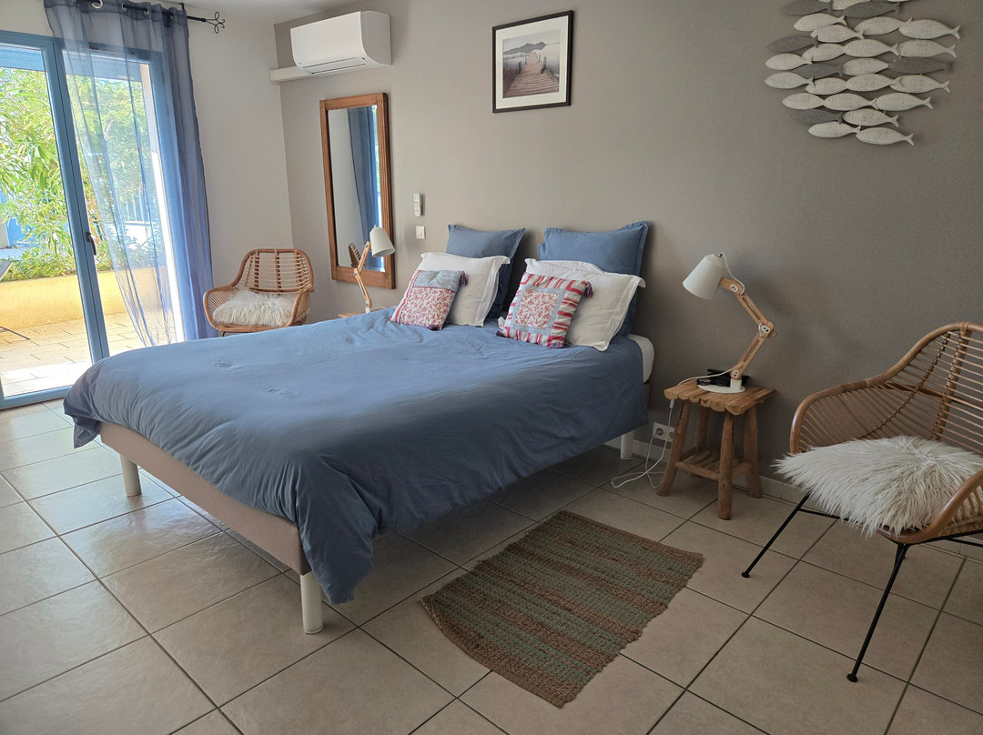 磨坊旅馆酒店主图