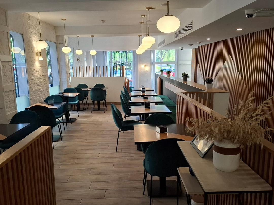 布兰克卡门酒店主图