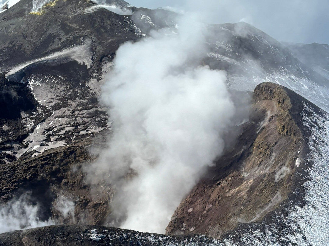 HeliSicily Etna helicopter tours and charters-Fiumefreddo di Sicilia必去景点