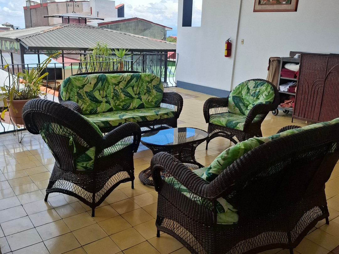 圣托马斯酒店主图