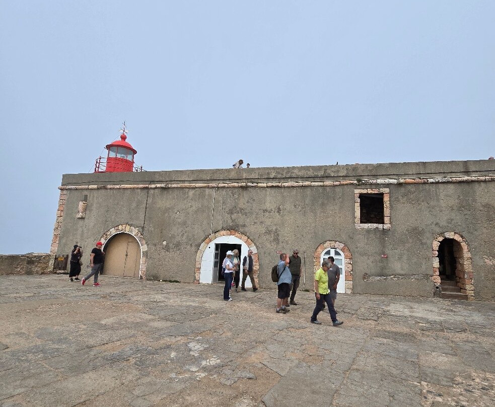 Farol de Nazare-纳扎雷必去景点