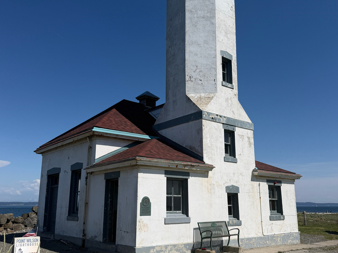 Point Wilson Lighthouse-汤森港必去景点