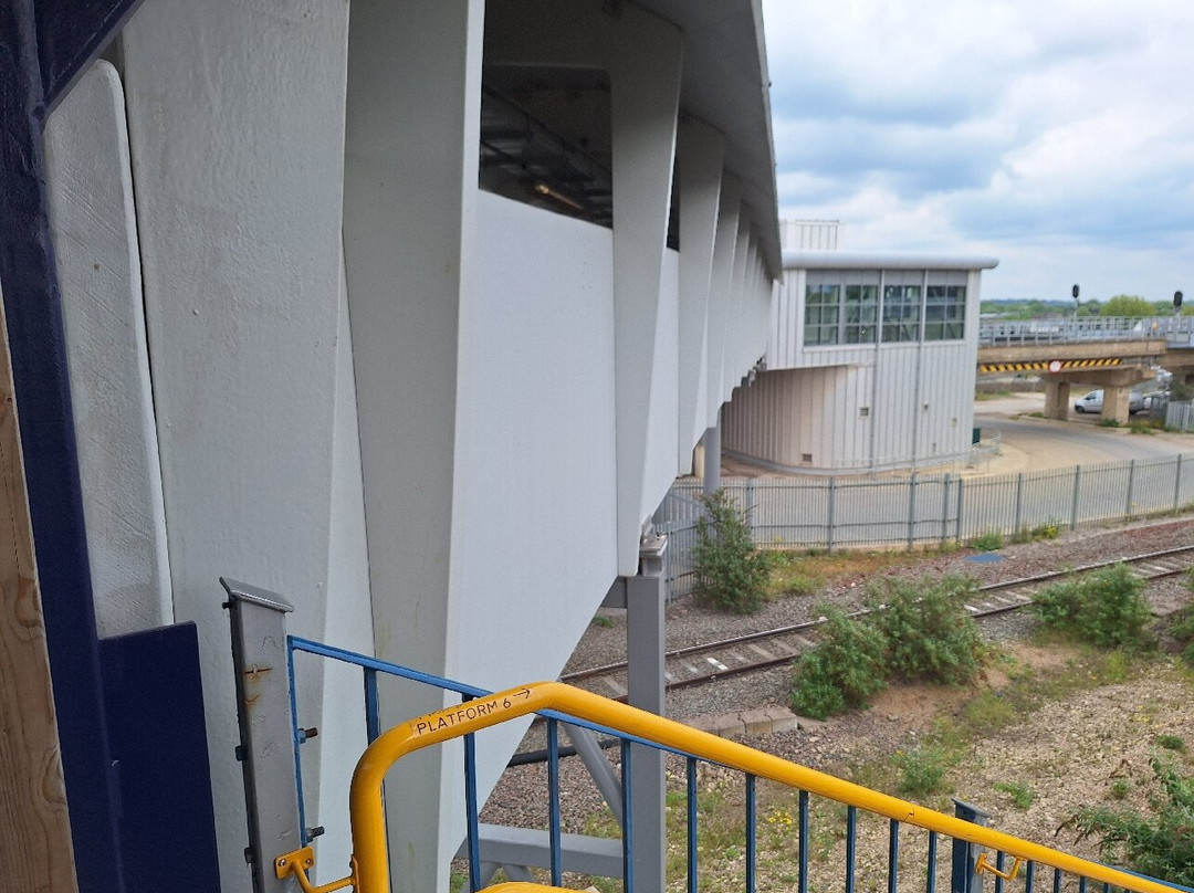 Bletchley Railway Station