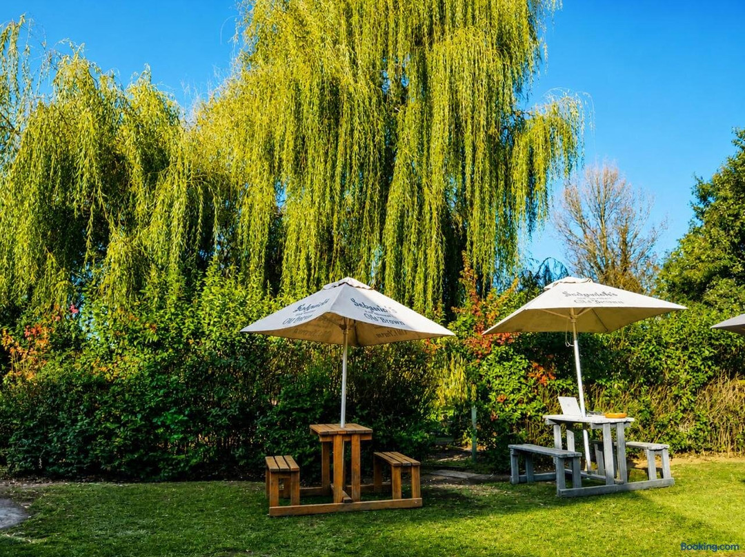 The Big Five Bed and breakfast