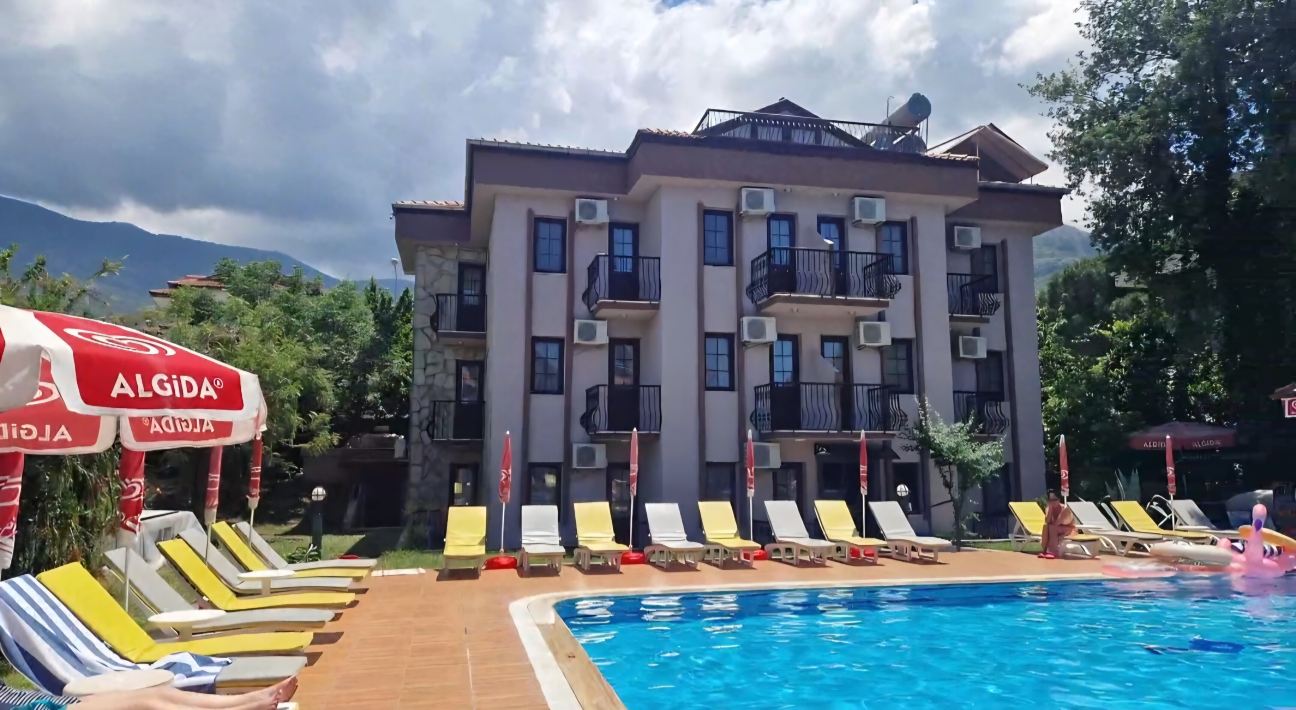 Ozturk Hotel Hisaronu-旅行者