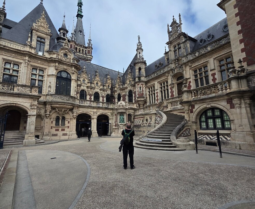 Palais Bénédictine-费康必去景点