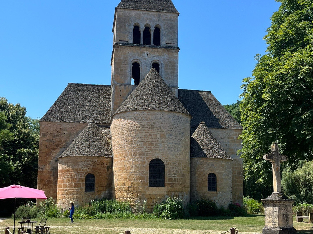 The Romanesque Church-Saint-Leon-sur-Vezere必去景点