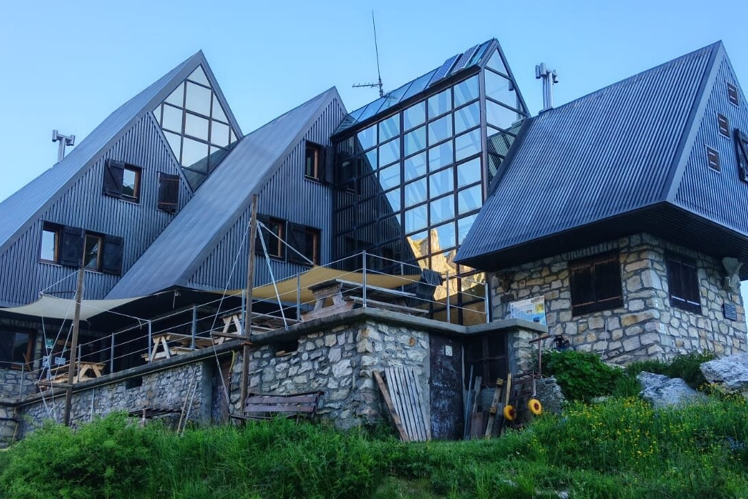 Rifugio Garelli主图