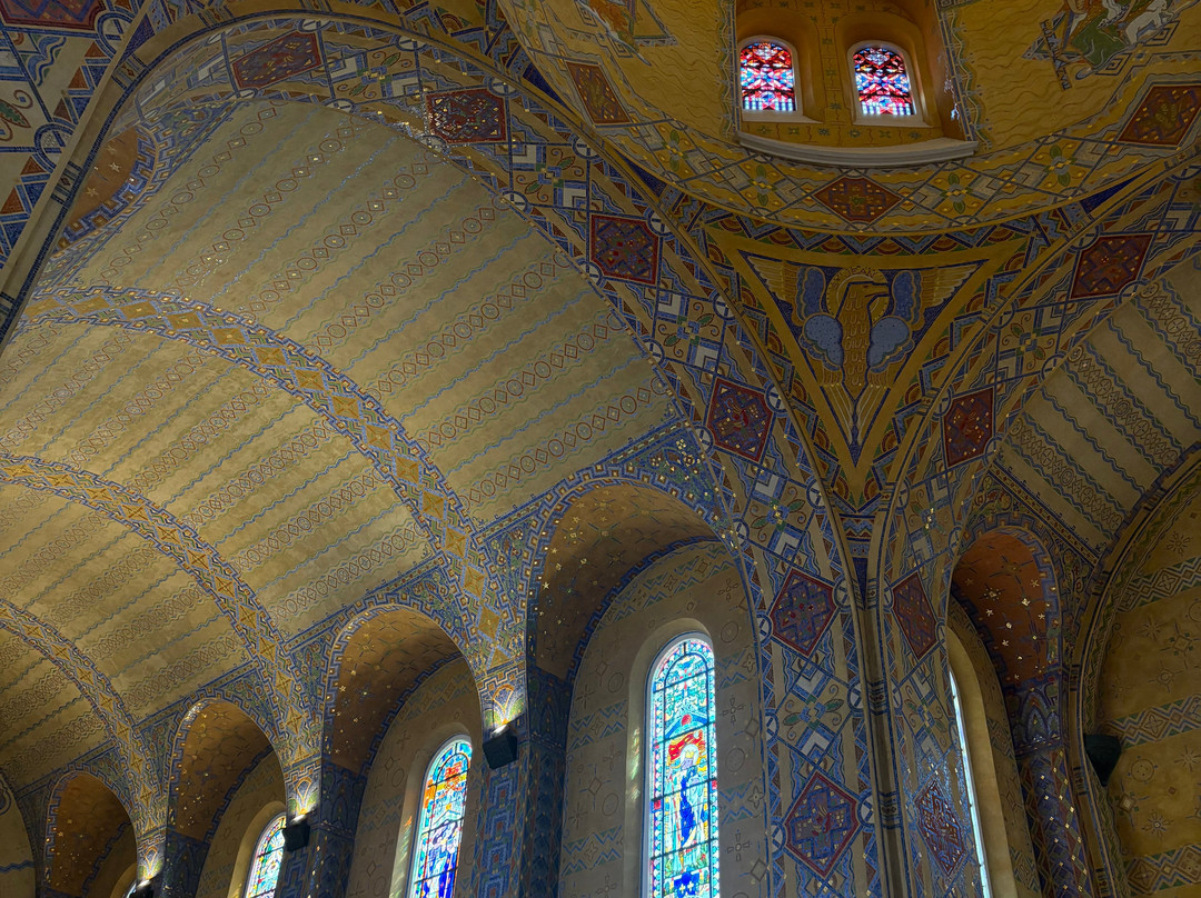 Nécropole Nationale Française de Notre-Dame de Lorette-Ablain-Saint-Nazaire必去景点
