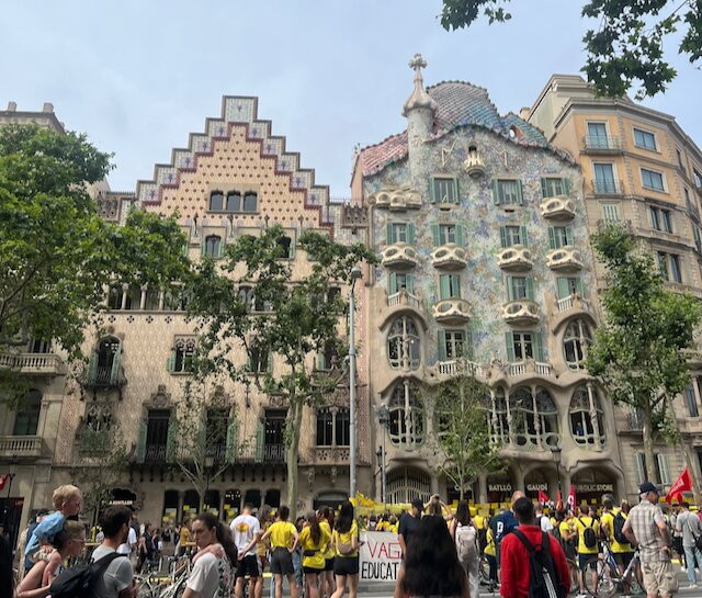 Live Barcelona-巴塞罗那必去景点