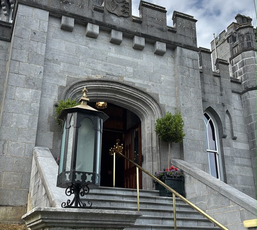 Dromoland Castle Hotel主图