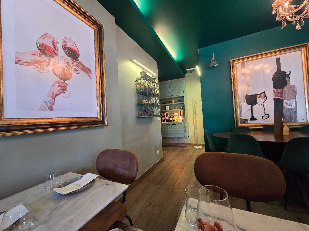 Alkimia Wine Lounge Palace