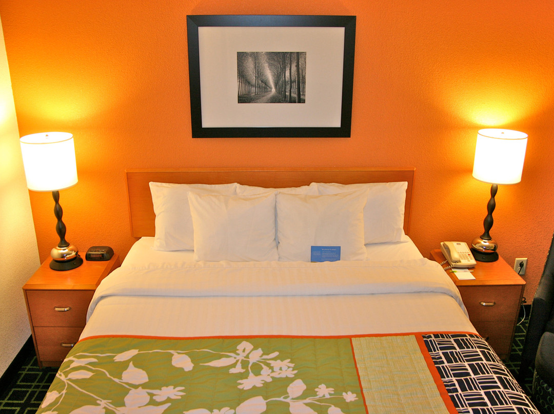 Fairfield Inn & Suites Youngstown Austintown主图