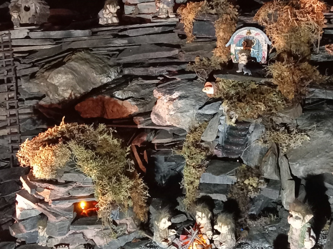 Carnglaze Caverns-利斯卡德必去景点