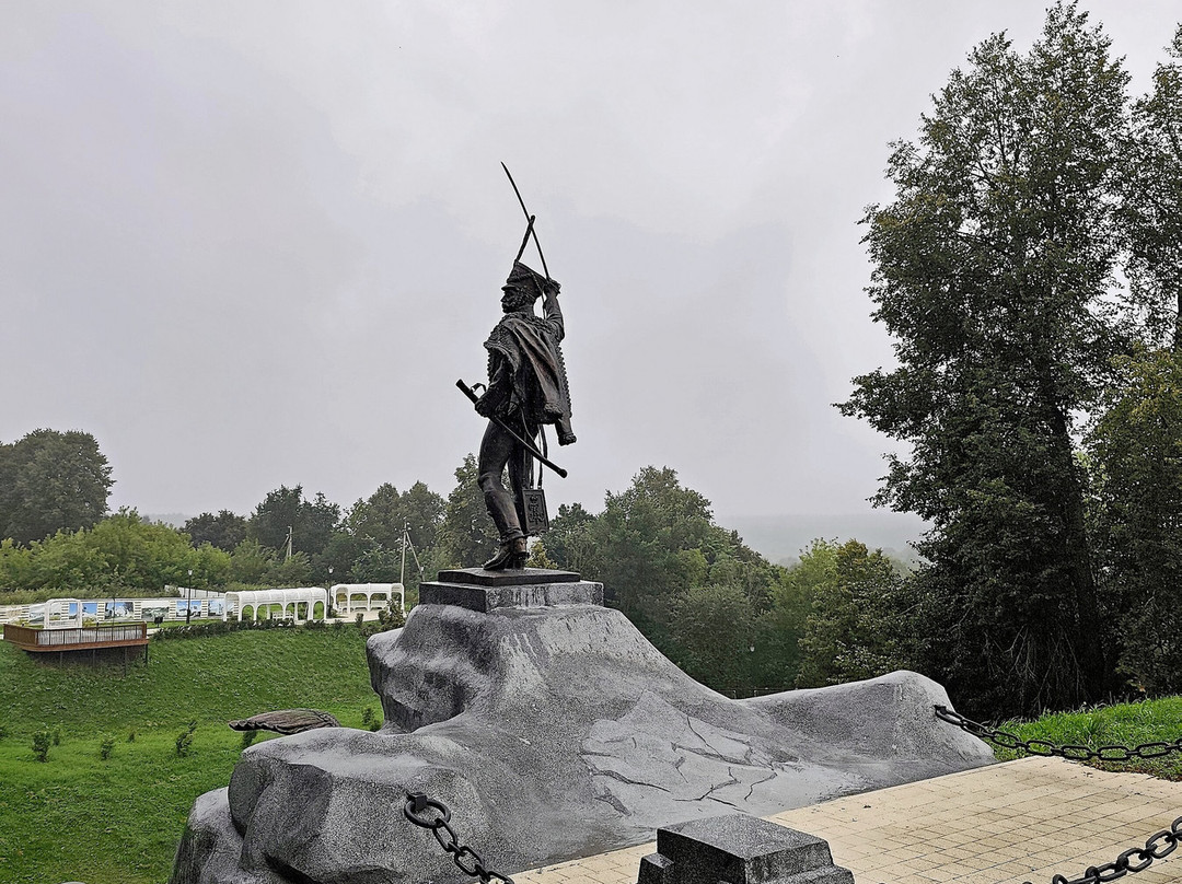 Dorokhov Statue-Vereya必去景点