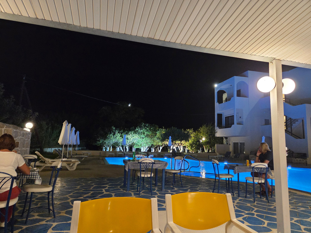 Despinas Taverna By Hercules Hotel