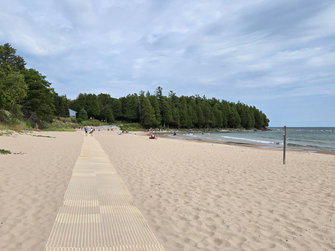 Whitefish Dunes State Park-斯特金贝必去景点