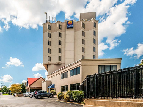 亚历山德里亚西部舒适酒店及套房主图