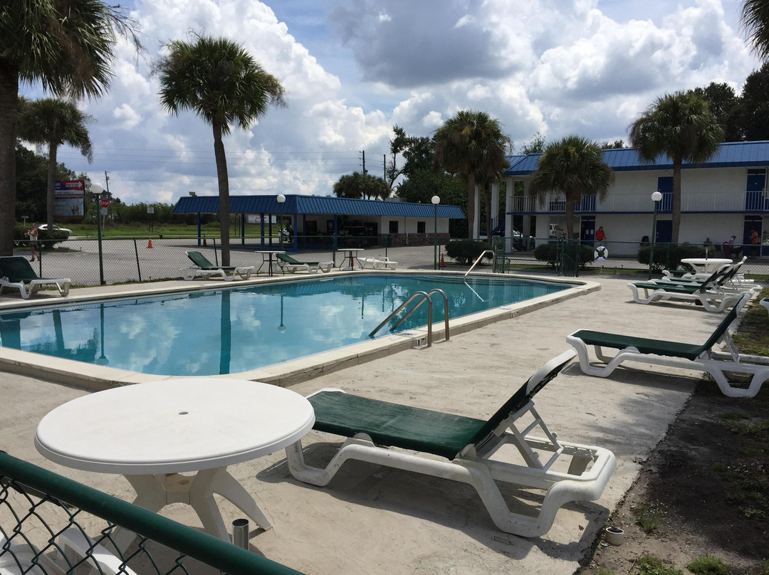 斯戴普勒斯旅馆