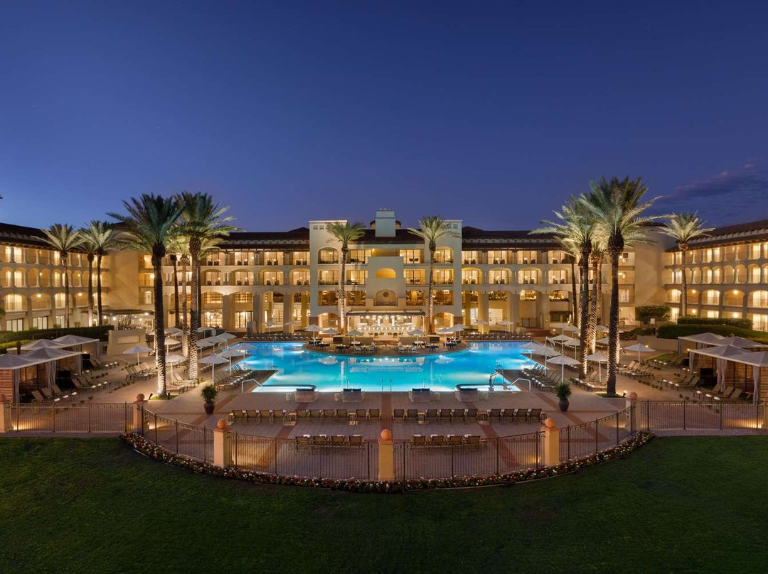 费尔蒙斯科茨代尔酒店主图