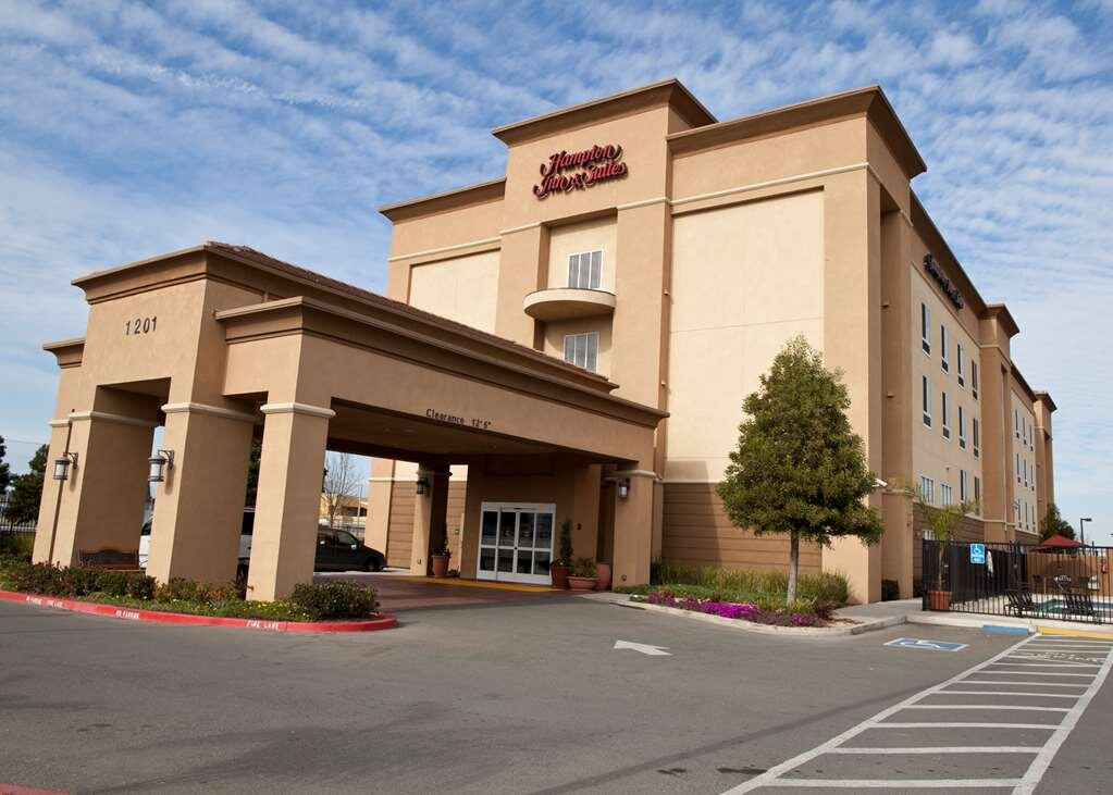 Hampton Inn & Suites Pittsburg主图