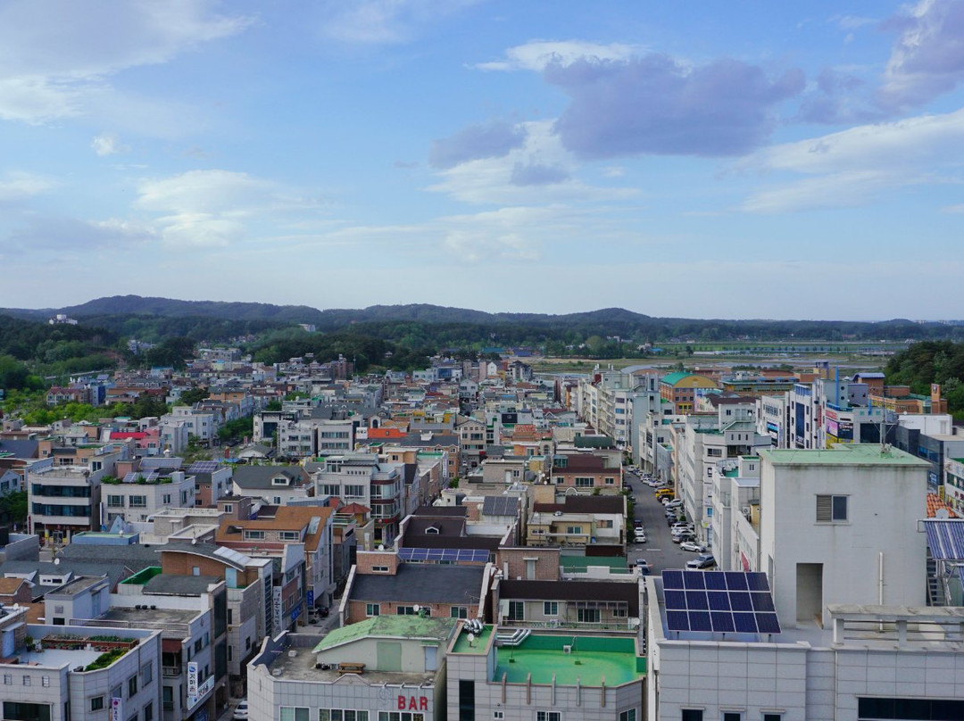 江陵市Vv酒店