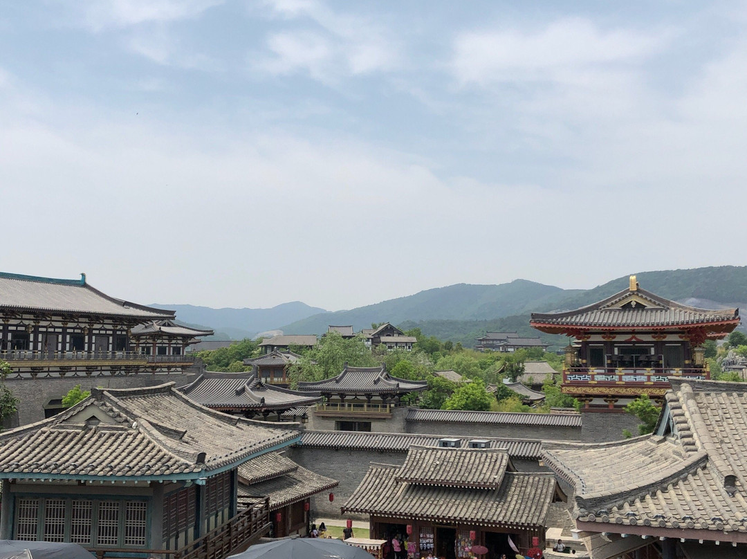 襄阳唐城影视基地-襄阳市必去景点