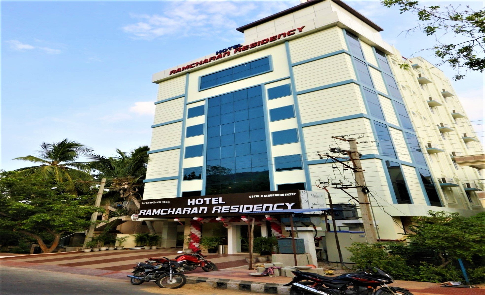 Hotel Ramcharan Residency-官方