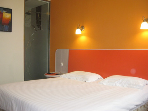 昆山如家精选前进西路虹桥店主图