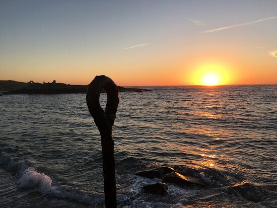 Playa De Cubelas-San Cibrao必去景点