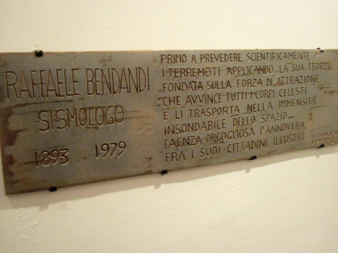 Museo-Casa Bendandi景点图片