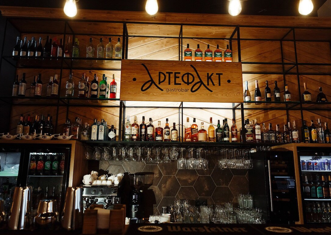 Tsidovichi餐馆和美食-Gastrobar Artefact