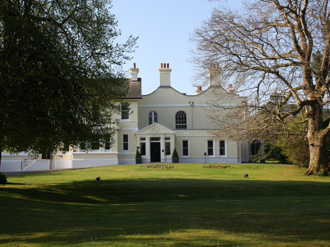 St Elizabeth's House主图