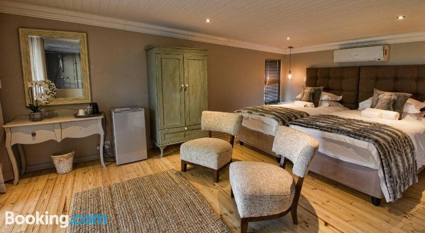 Gkhui Gkhui River Lodge主图