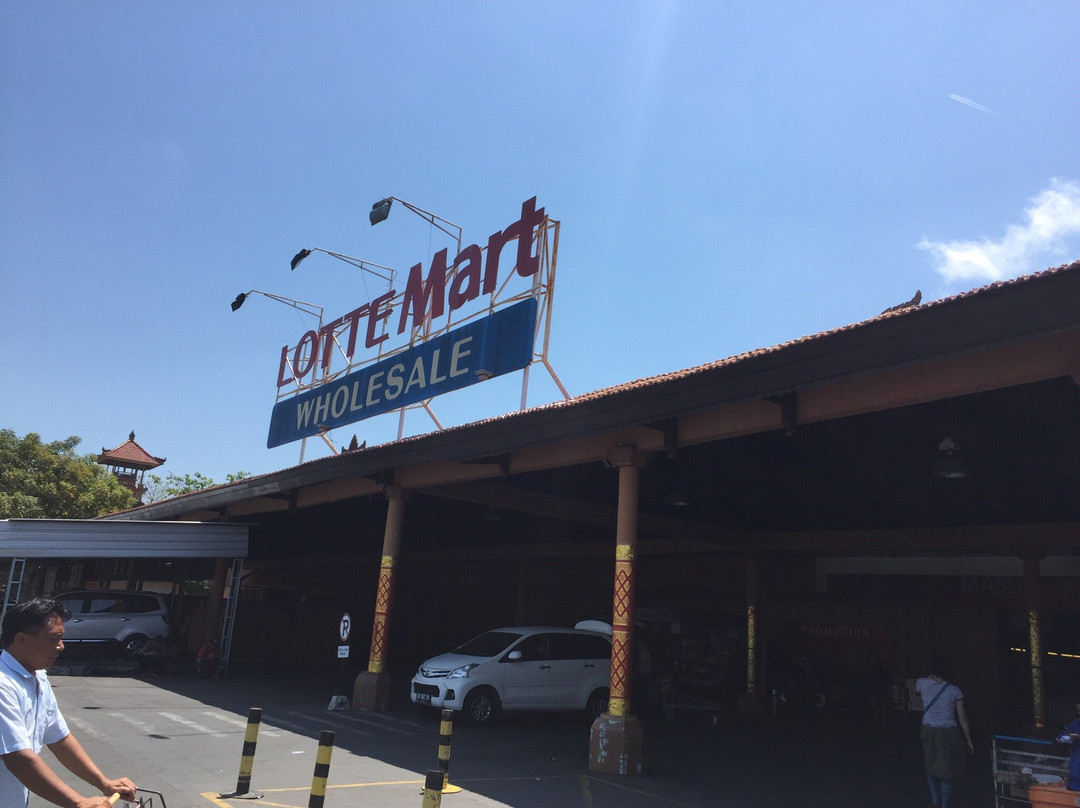 Lotte Mart Wholesale Bali