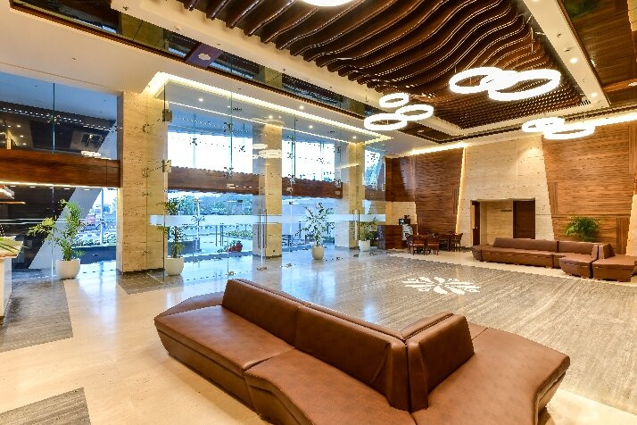 Anutham Hotel & Resort