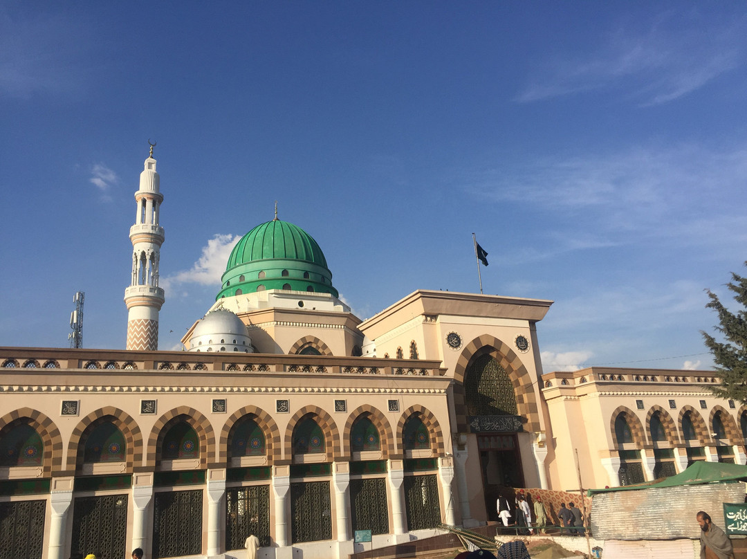 Bari Imam Shrine景点图片