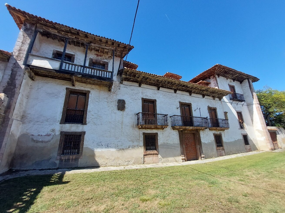 Palacio de los Menéndez Pola景点图片