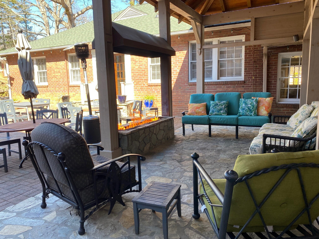 The Monte Vista Hotel主图