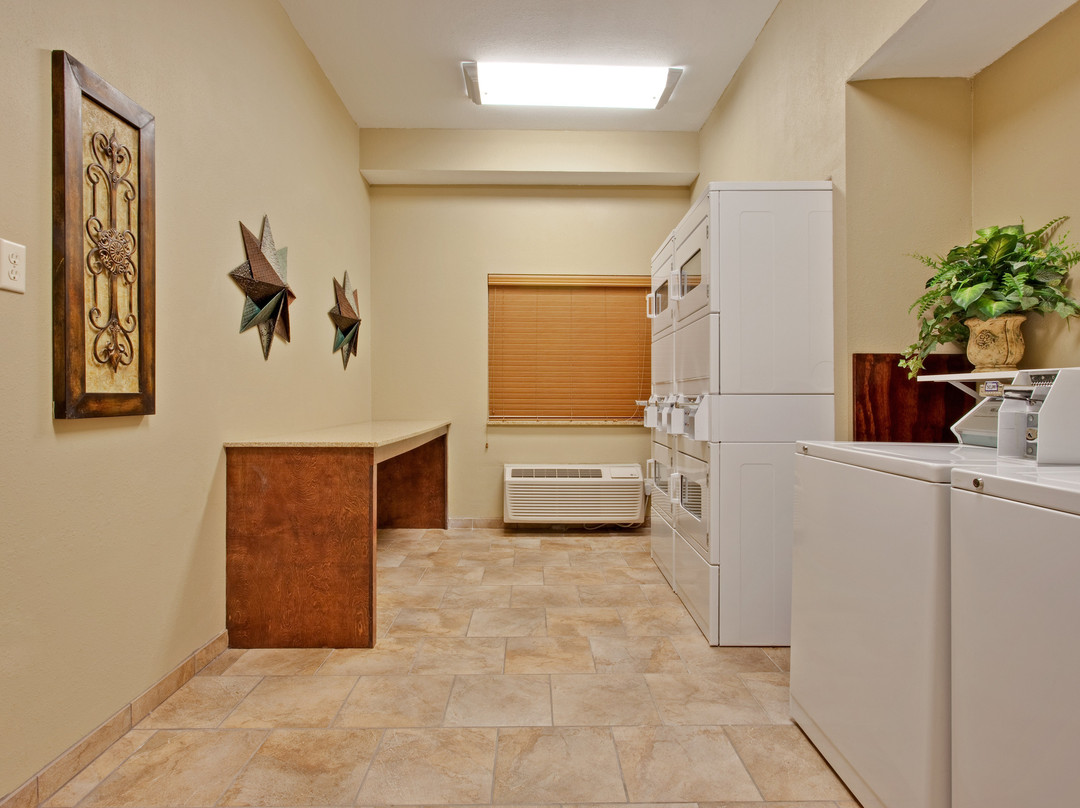 维克斯堡Candlewood公寓式酒店主图