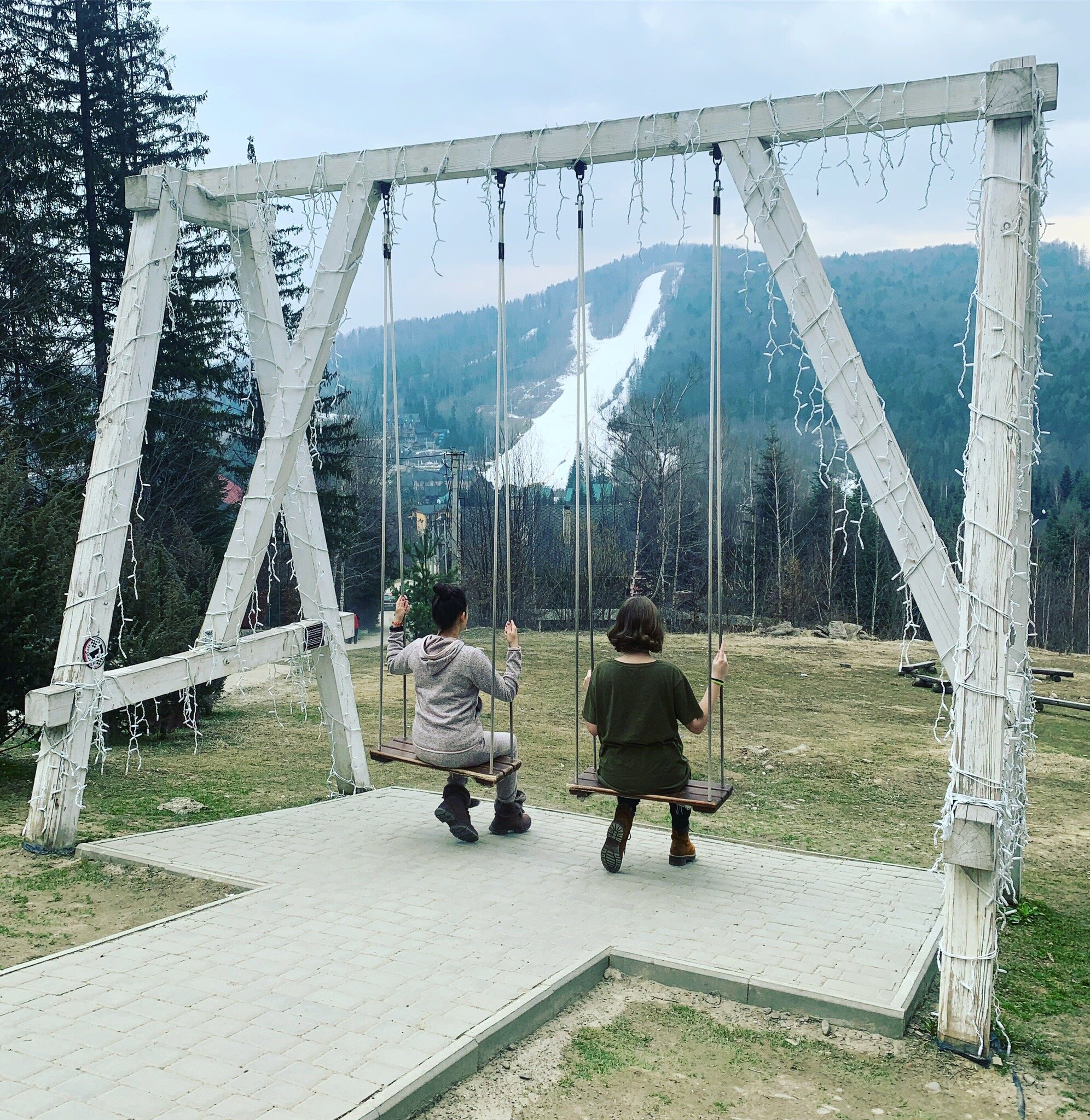 Karpaty Migovo-官方