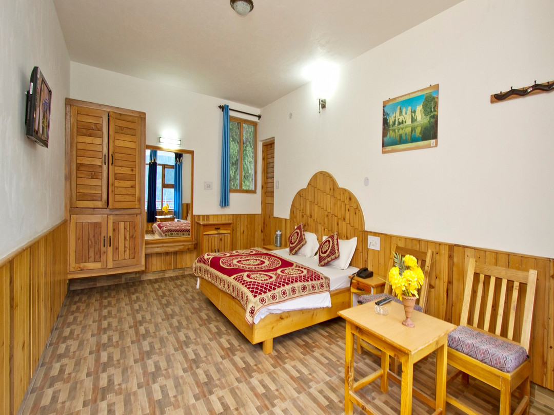 Hotel Rishi Palace主图