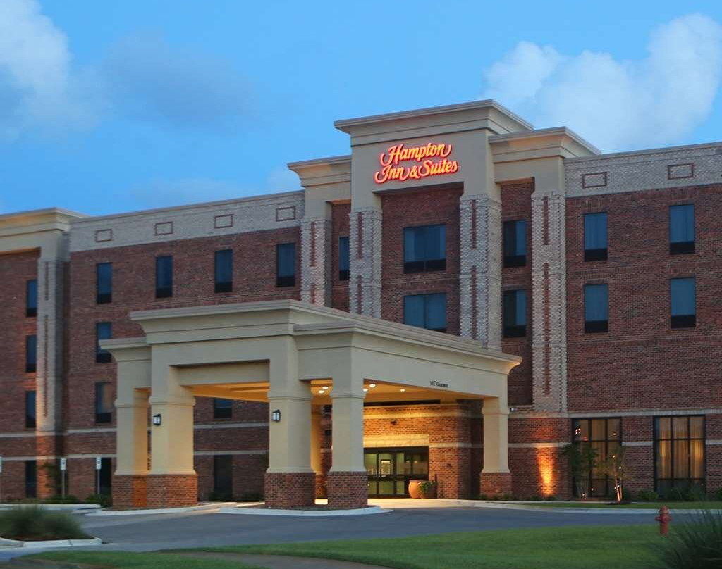 Hampton Inn & Suites By Hilton Swansboro Near Camp Lejeune主图
