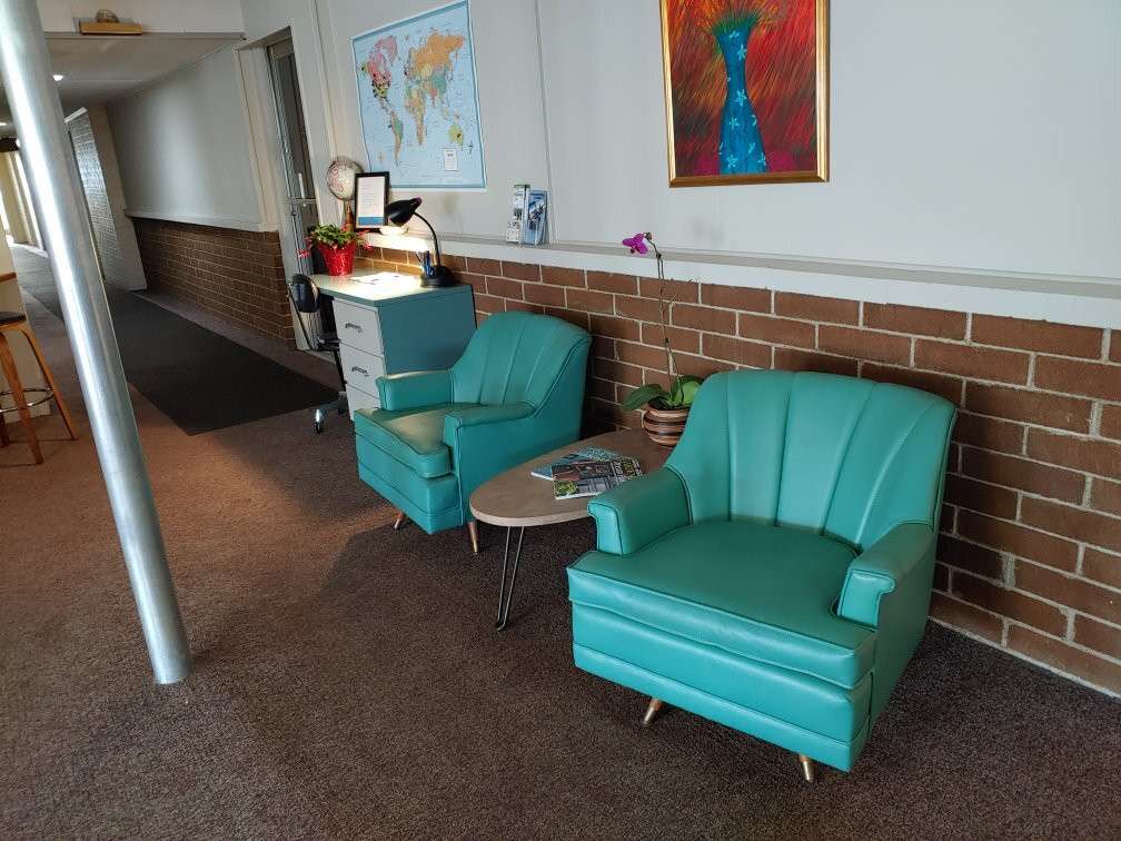 The Lancaster Motel主图