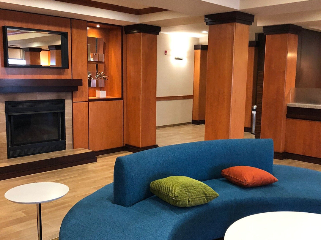 Fairfield by Marriott Inn & Suites Bloomington主图