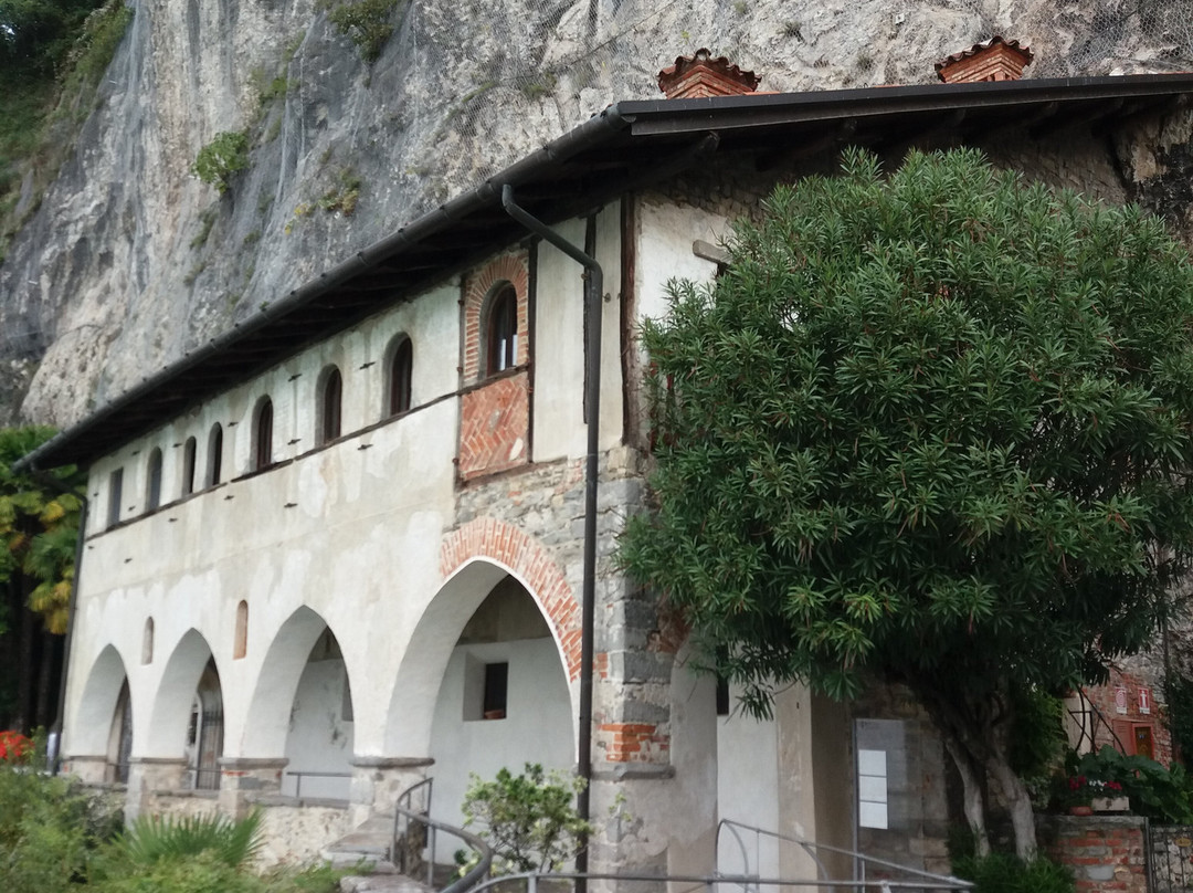 Tourist Information Eremo Santa Caterina del Sasso景点图片