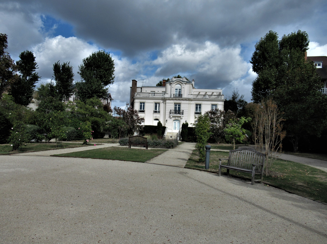 Jardin De La Villa Du Lac景点图片
