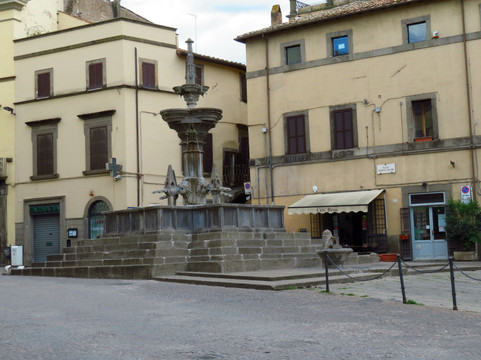 Fontana Grande-维泰博必去景点